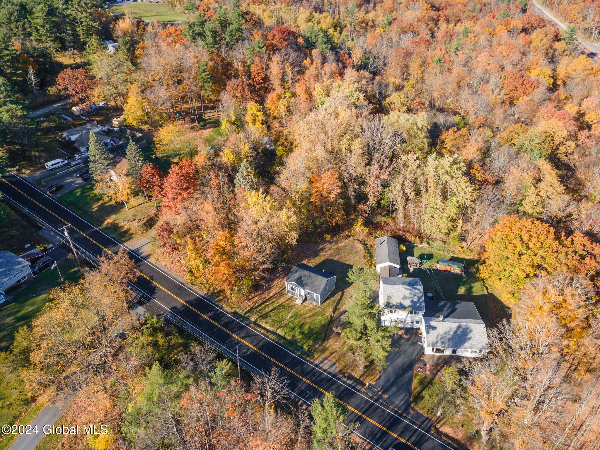 388 Gordon Road Rotterdam, NY 12306 - Photo 22 of 26 24-388GordonRd_24