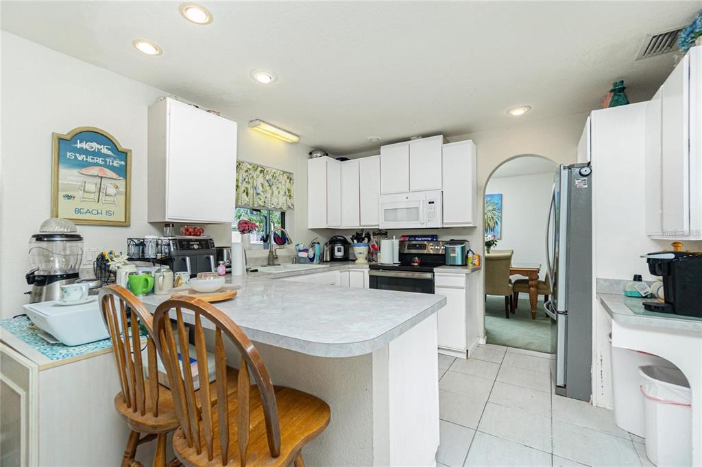6103 Fabian Road North Port, FL 34287 - Photo 6 of 28 Gallery Image 6