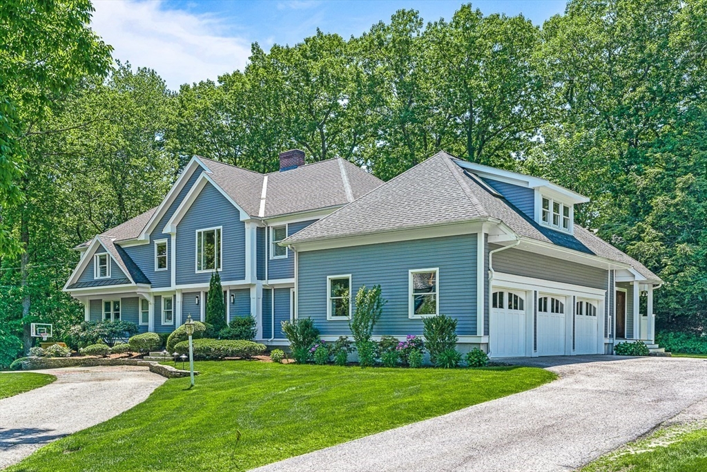 40 Chiltern Road Weston, MA 02493 - Photo 2 of 34