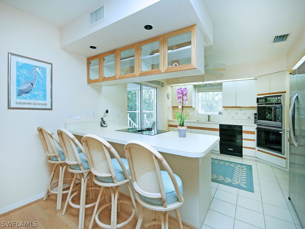 1004 Fish Crow Road Sanibel, FL 33957 - Photo 8 of 25 Gallery Image 8