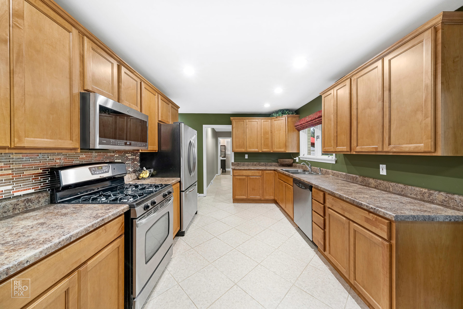 2600 Caton Farm Road Joliet, IL 60435 - Photo 5 of 15