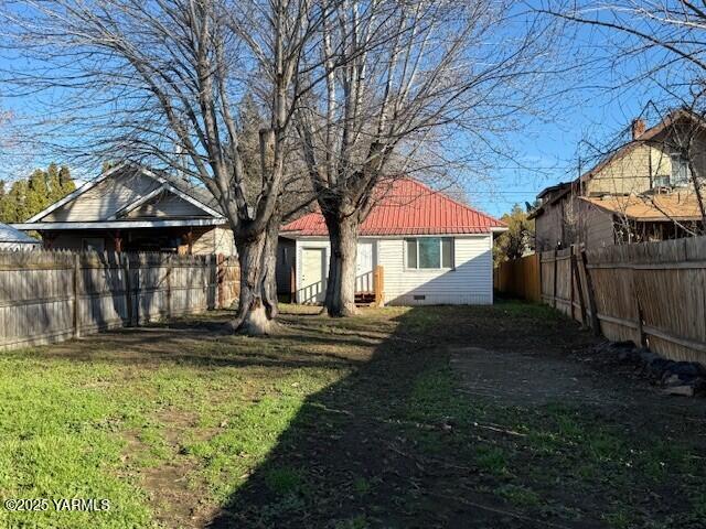 1006 Maple Way Zillah, WA 98953 - Photo 3 of 11 back