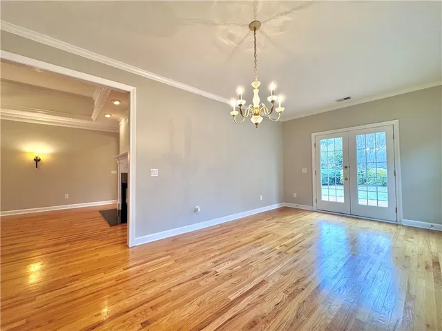 $384,900 | 1603 Glenwood Way, Snellville, GA 30078