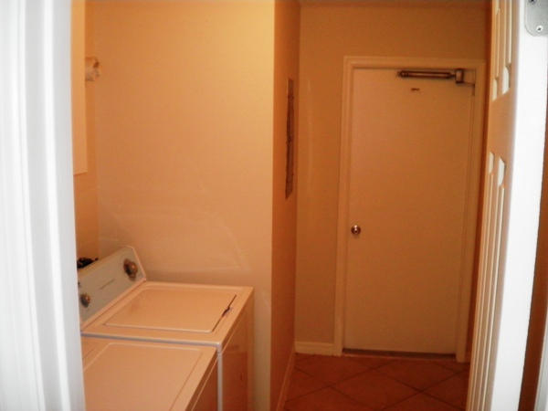 9261 Gettysburg Road Boca Raton, FL 33434 - Photo 15 of 16 2038