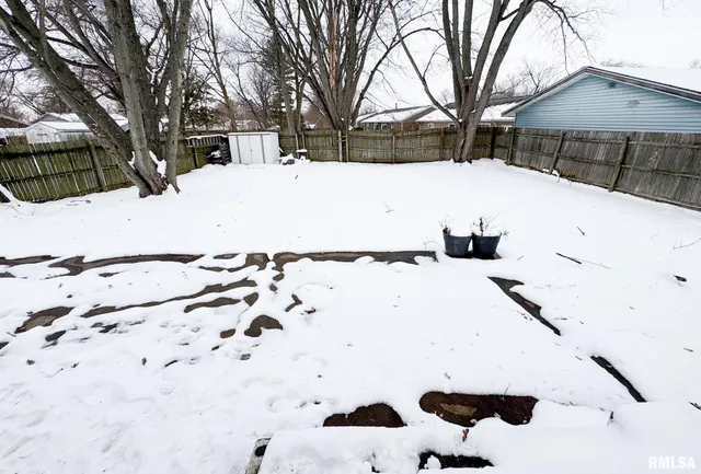 $75,000 | 5917 North Sedley Street, Peoria, IL 61615