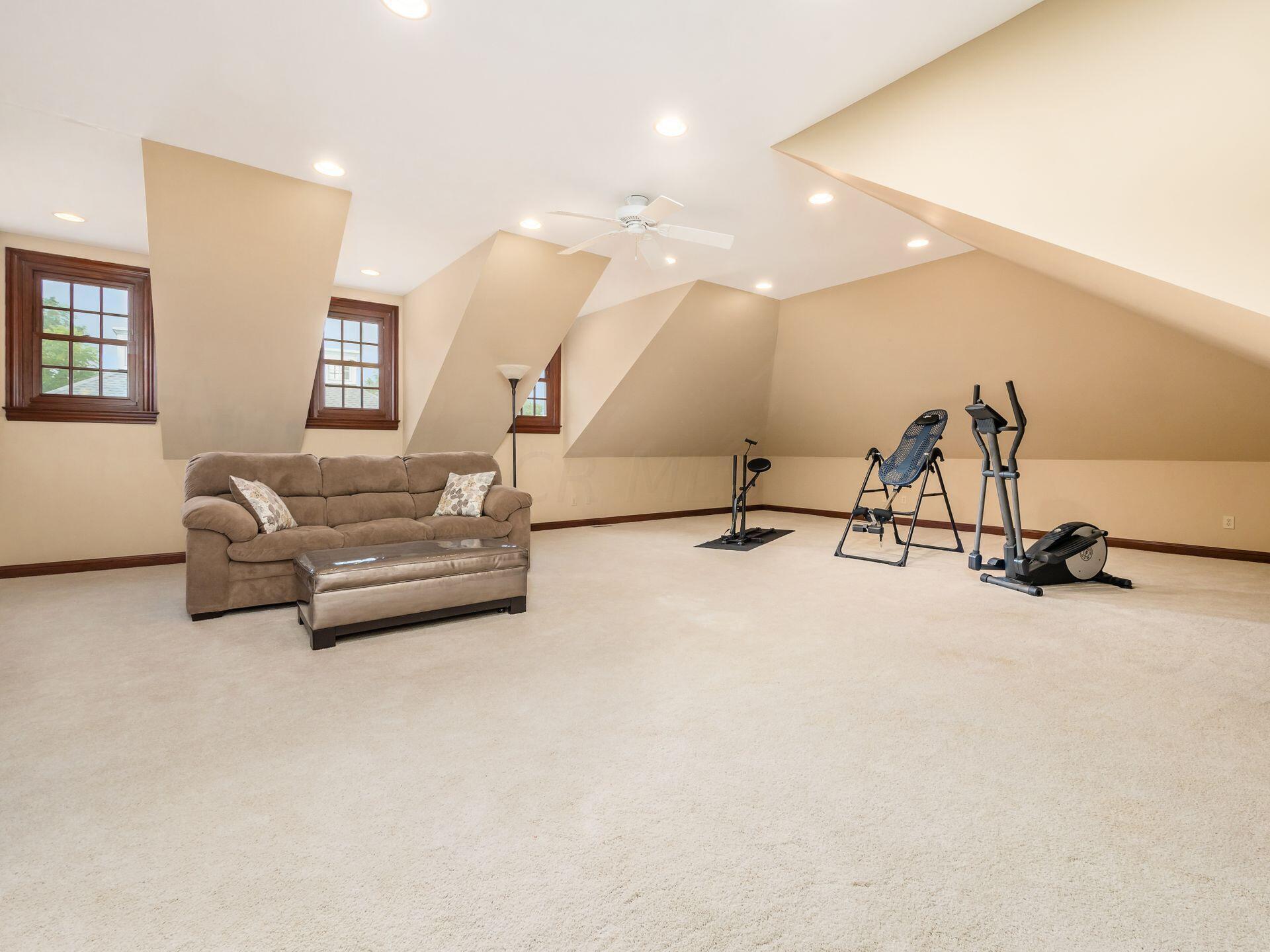 3575 State Rte 37 West Delaware, OH 43015 - Photo 72 of 92 2nd Floor / 5th Bedroom Suite