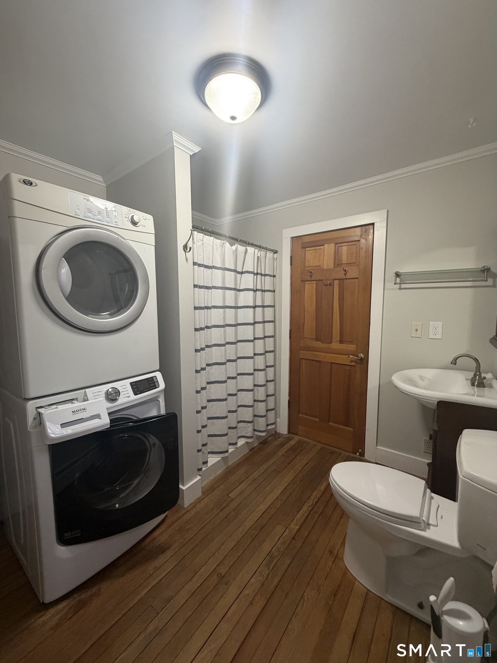 43 Dublin Road Canaan, CT 06031 - Photo 9 of 11 a bathroom with a toilet a sink and a shower