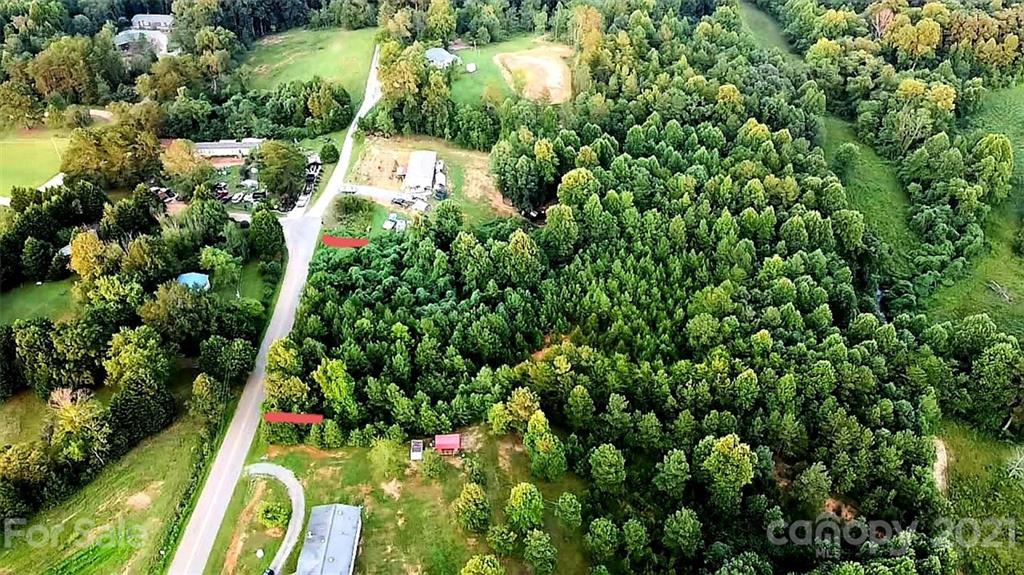 4 Will Green Road Tryon, NC 28782 - Photo 11 of 23 a backyard of a house with lots of green space