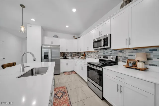 $549,900 | 20023 Hartford Boulevard, Estero, FL 33928