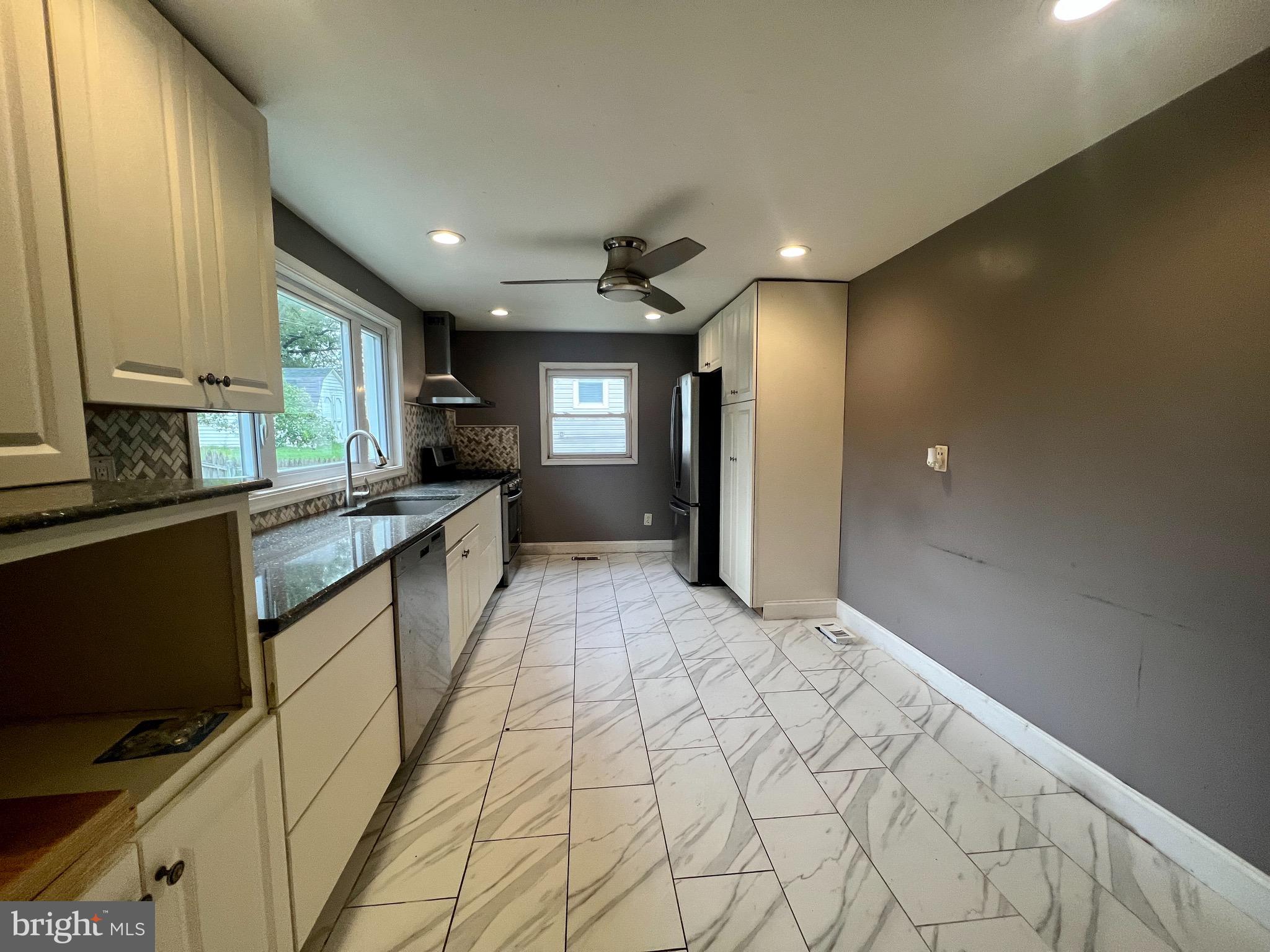 841 Maple Avenue Berwyn, PA 19312 - Photo 3 of 14