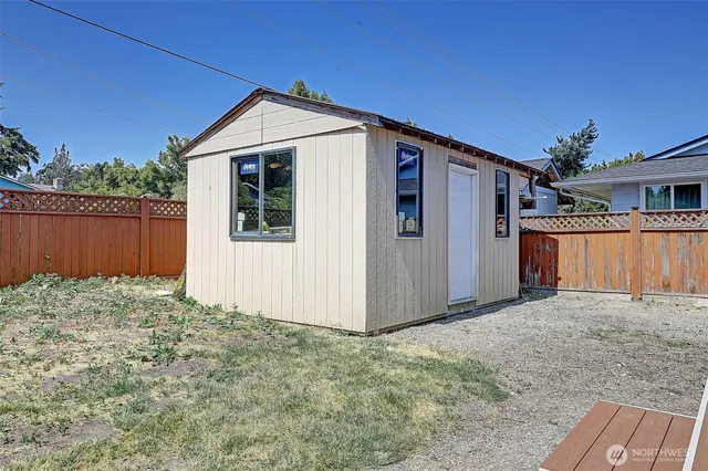 $3,195 | 1530 South Country Club Drive, Camano Island, WA 98282