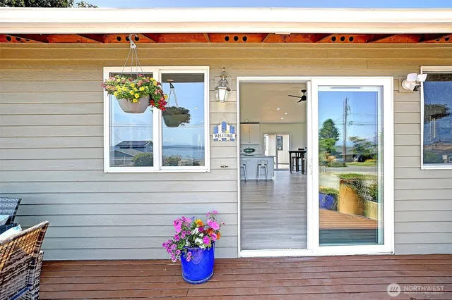 $3,195 | 1530 South Country Club Drive, Camano Island, WA 98282