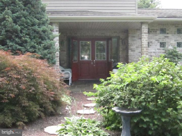 1496 Cedar Top Road Reading, PA 19607 - Photo 2 of 25 Exterior Front