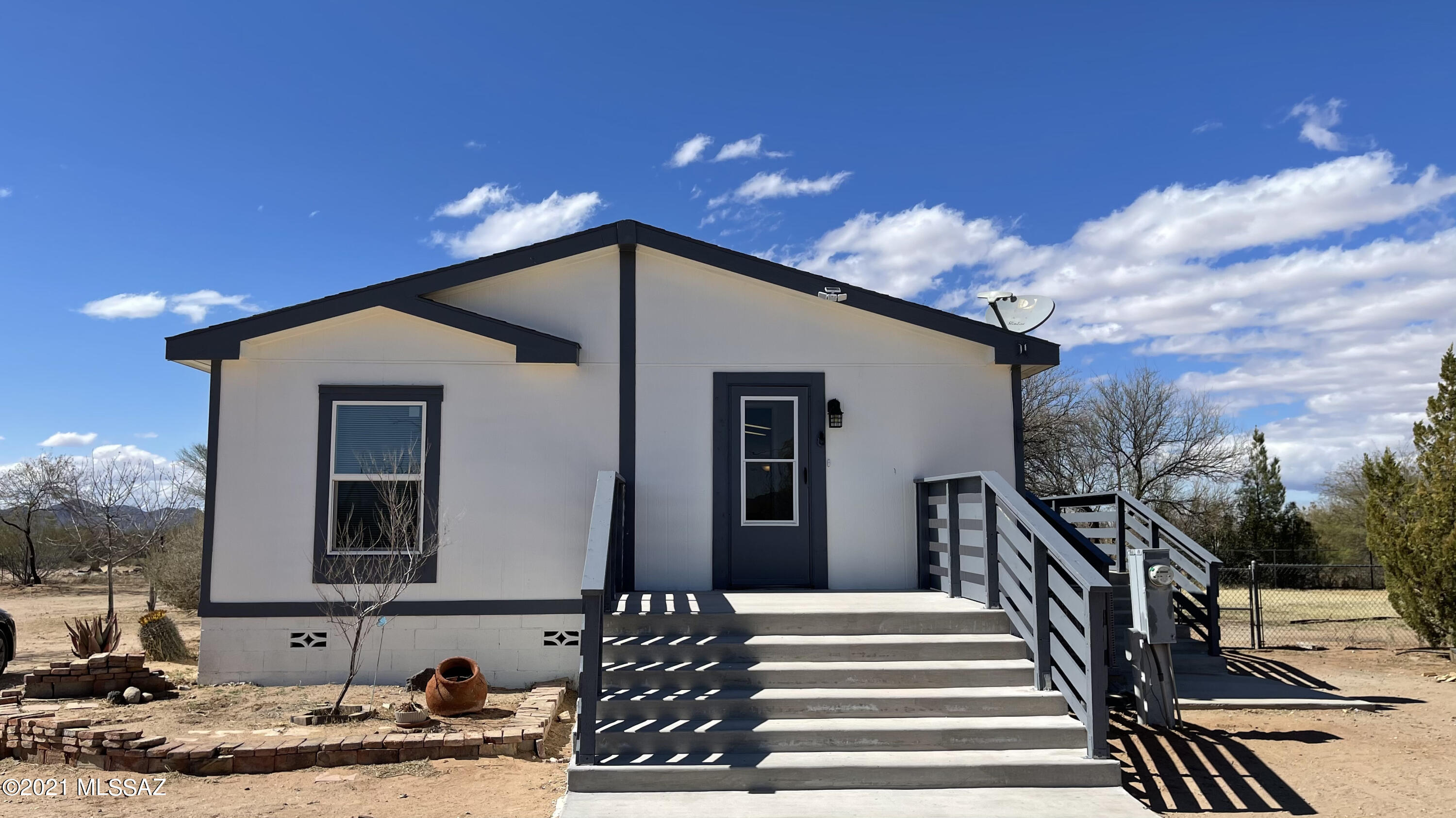 4850 South Marstellar Road Tucson, AZ 85735 - Photo 1 of 28 Gallery Image 1