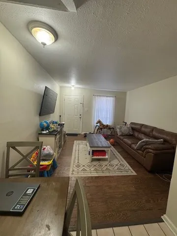 $99,500 | 2109 Manson Avenue, Unit 10, Metairie, LA 70001