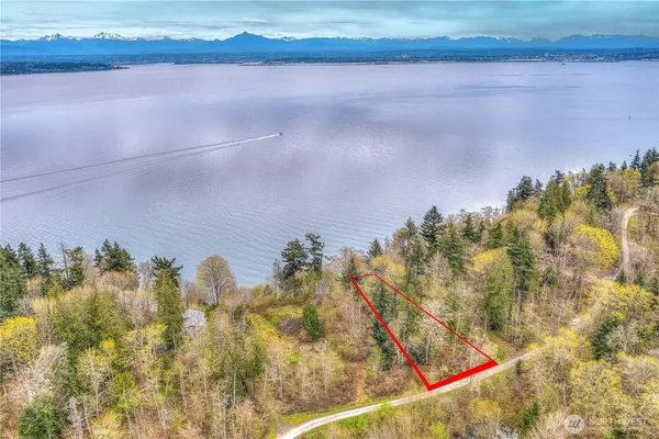 a view of a lake