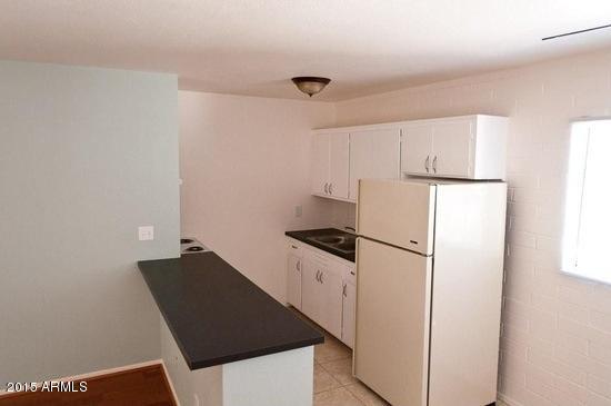 1716 East Ocotillo Road, Unit A Phoenix, AZ 85016 - Photo 11 of 15 Kitchen