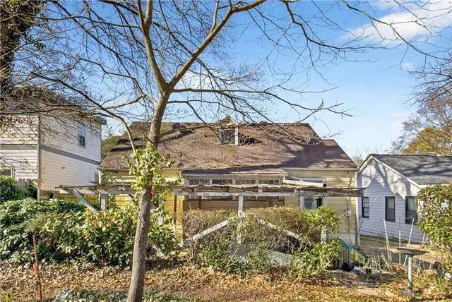 $300,000 | 134 Wyman Street Southeast, Atlanta, GA 30317