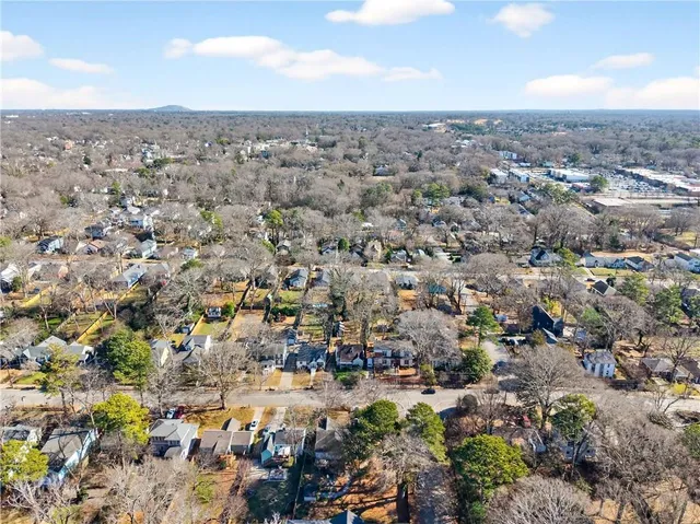 $300,000 | 134 Wyman Street Southeast, Atlanta, GA 30317