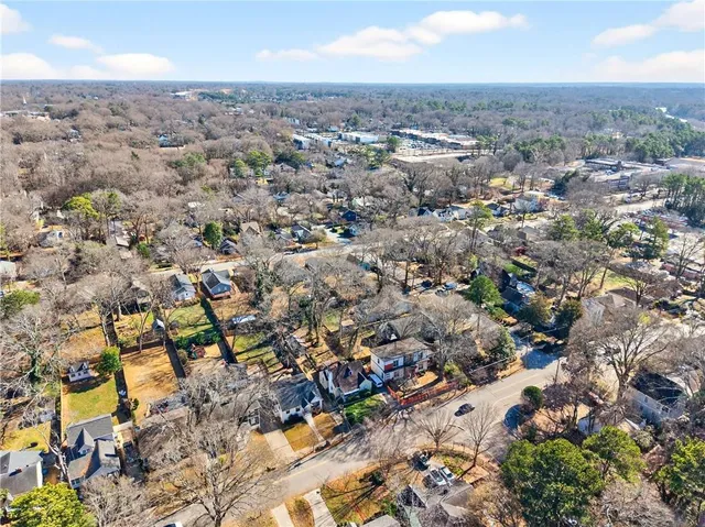 $300,000 | 134 Wyman Street Southeast, Atlanta, GA 30317