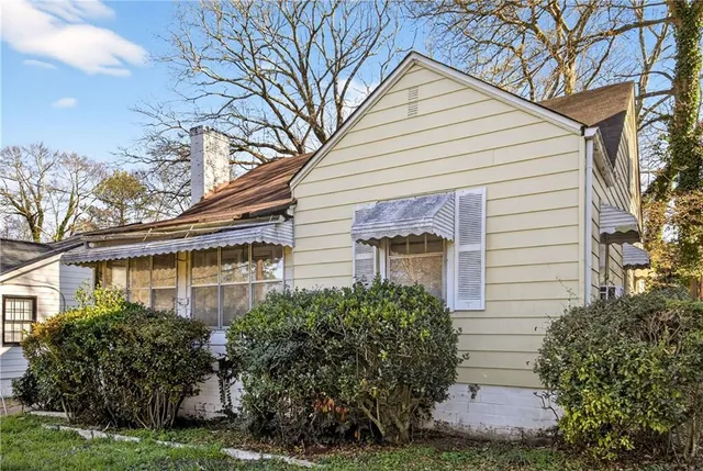 $300,000 | 134 Wyman Street Southeast, Atlanta, GA 30317