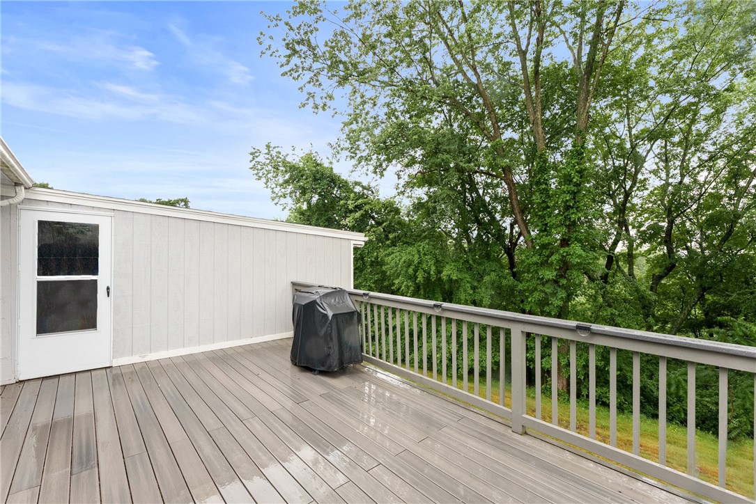 84 Hilton Road Warwick, RI 02889 - Photo 31 of 35