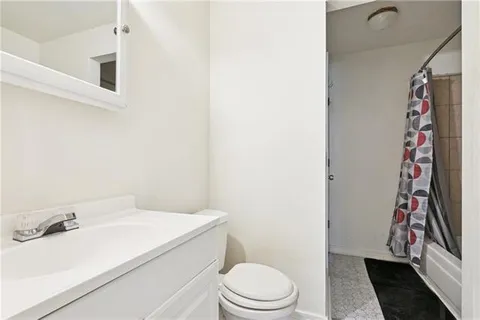 $160,000 | 4565 Camelot Drive, New Orleans, LA 70127