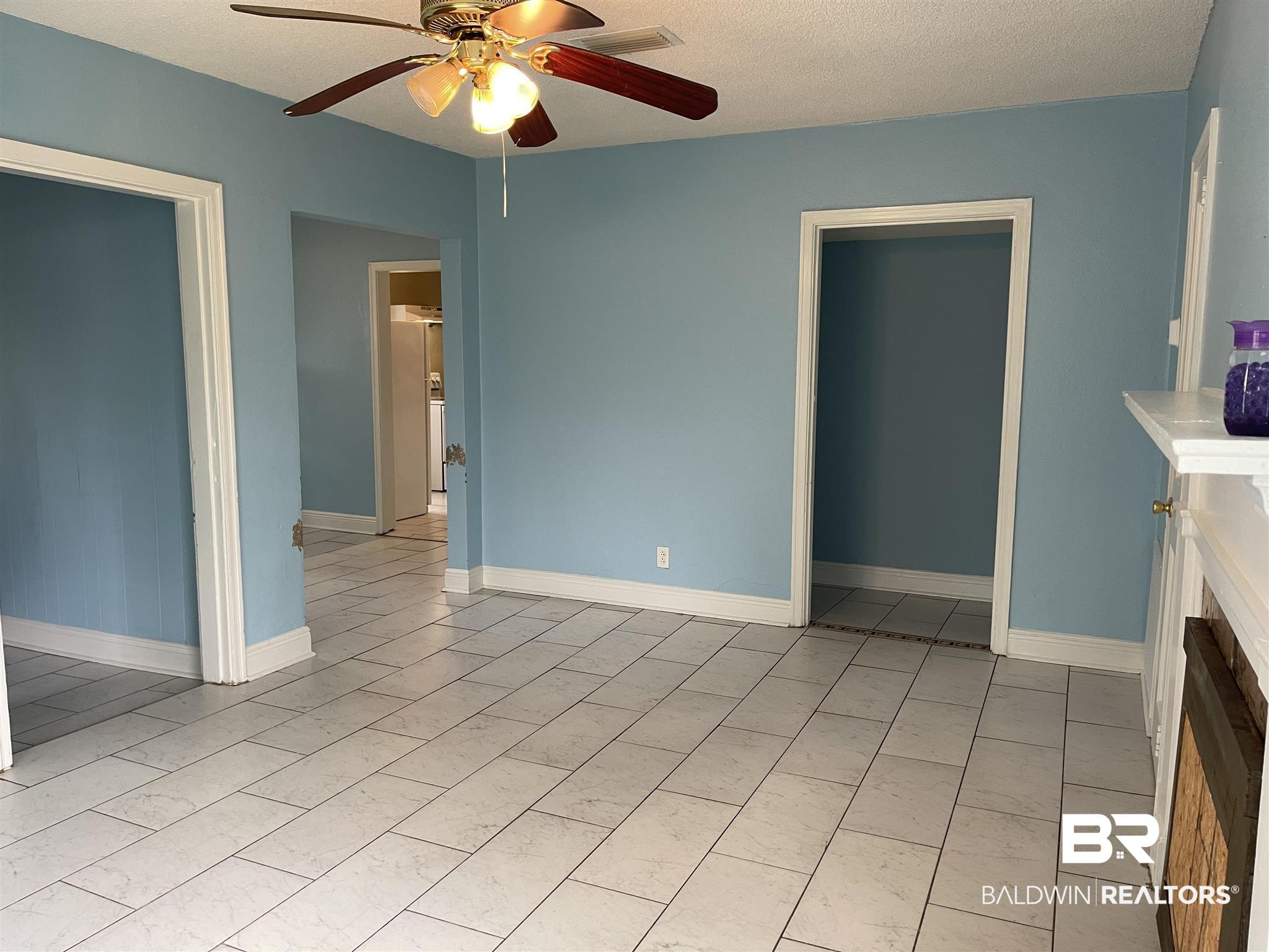 505 East Myrtle Avenue Foley, AL 36535 - Photo 11 of 14
