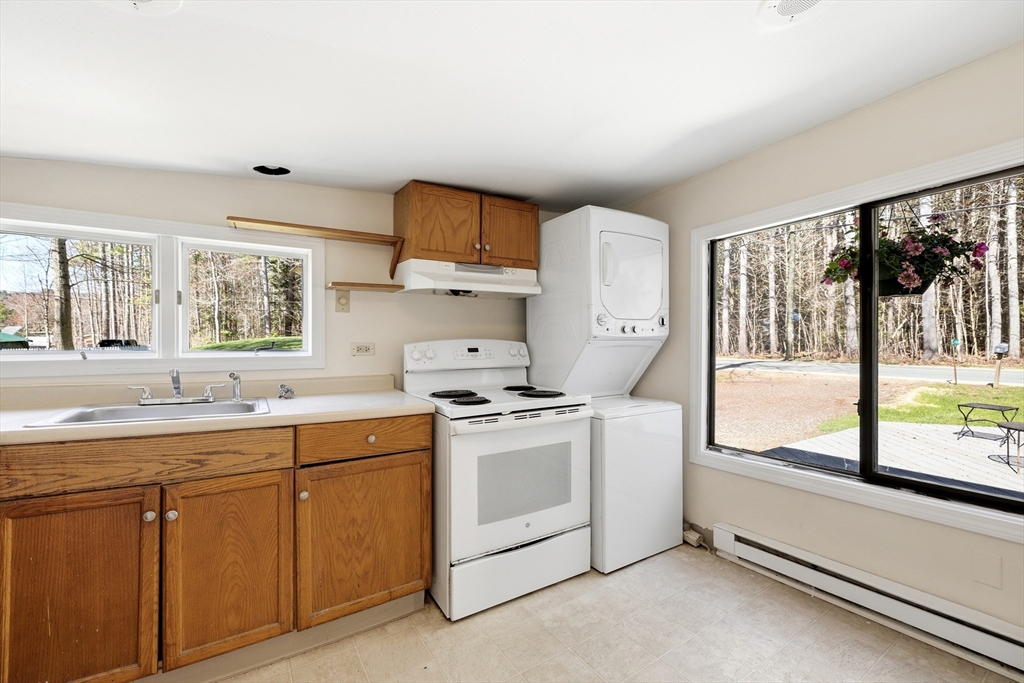 133 Lakeview Road Shutesbury, MA 01072 - Photo 6 of 24
