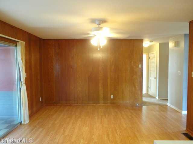 7003 Turnpike Road High Point, NC 27263 - Photo 4 of 16 Dining Room.
