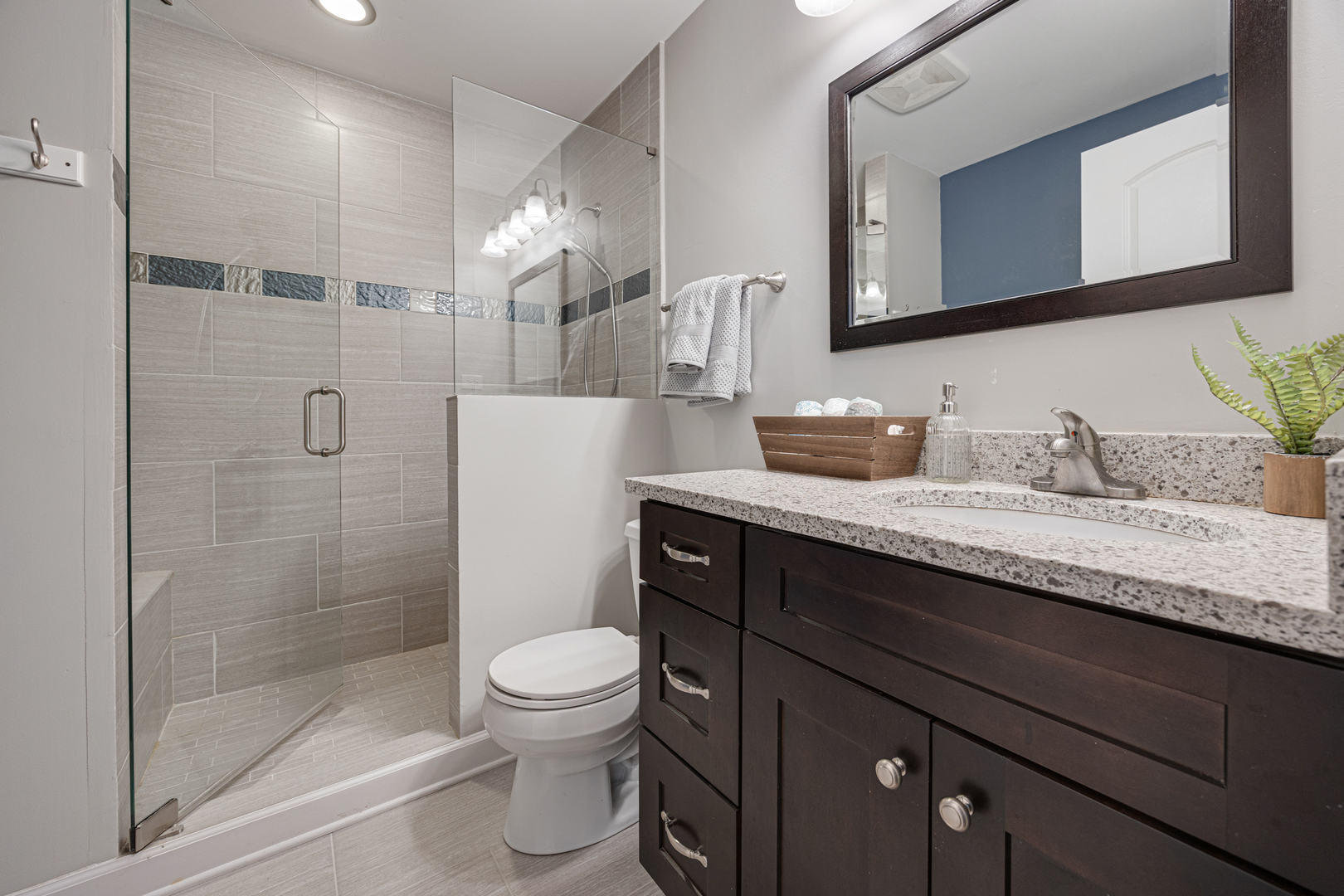 1811 Azalea Lane Mount Prospect, IL 60056 - Photo 13 of 25