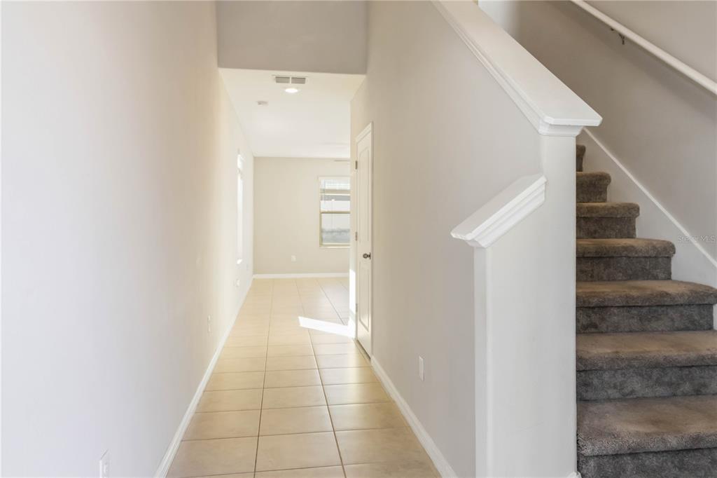 1777 Fred Ives Street Ruskin, FL 33570 - Photo 5 of 35