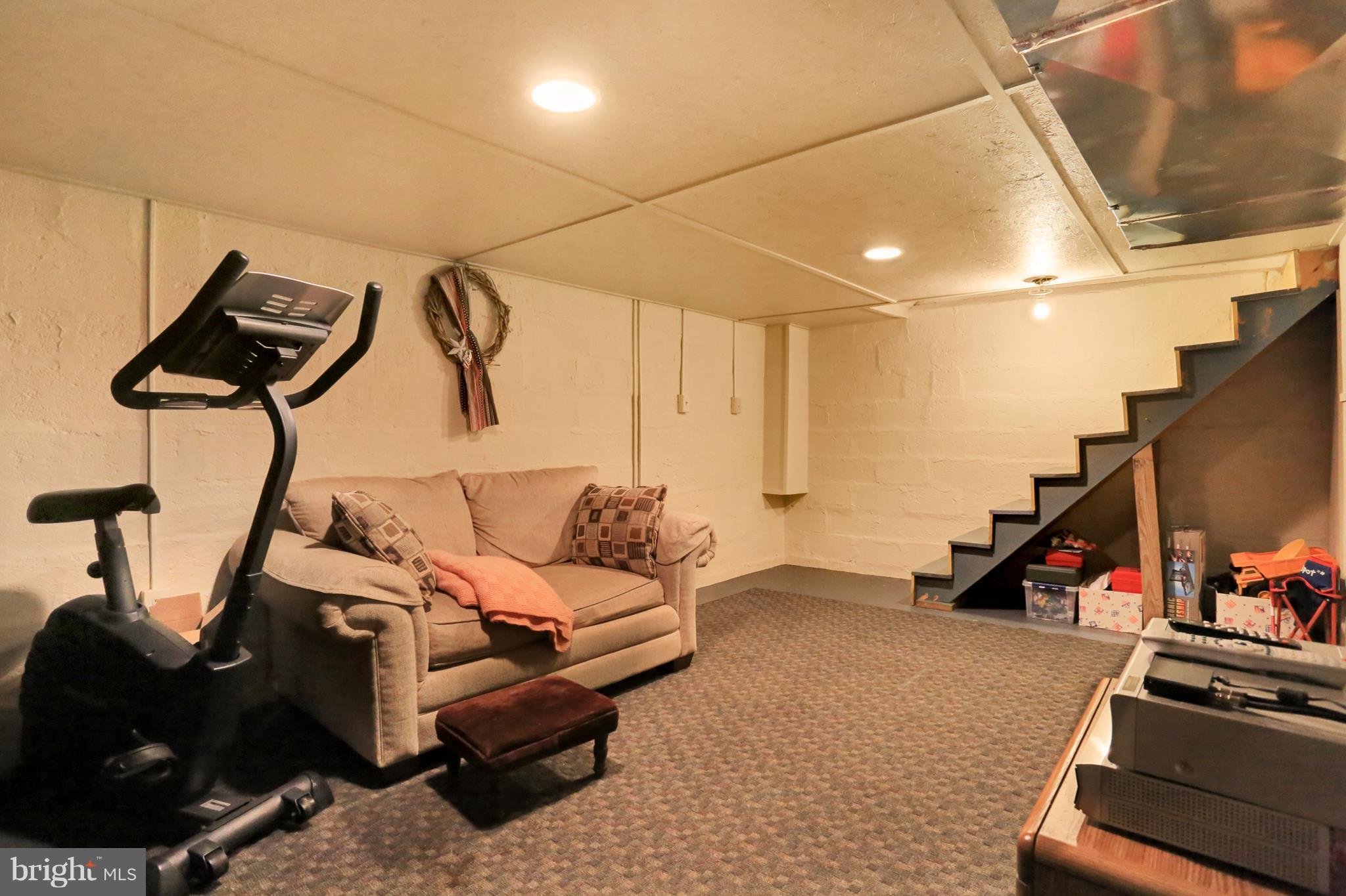 12040 St Paul Road Clear Spring, MD 21722 - Photo 26 of 30 Interior (General)