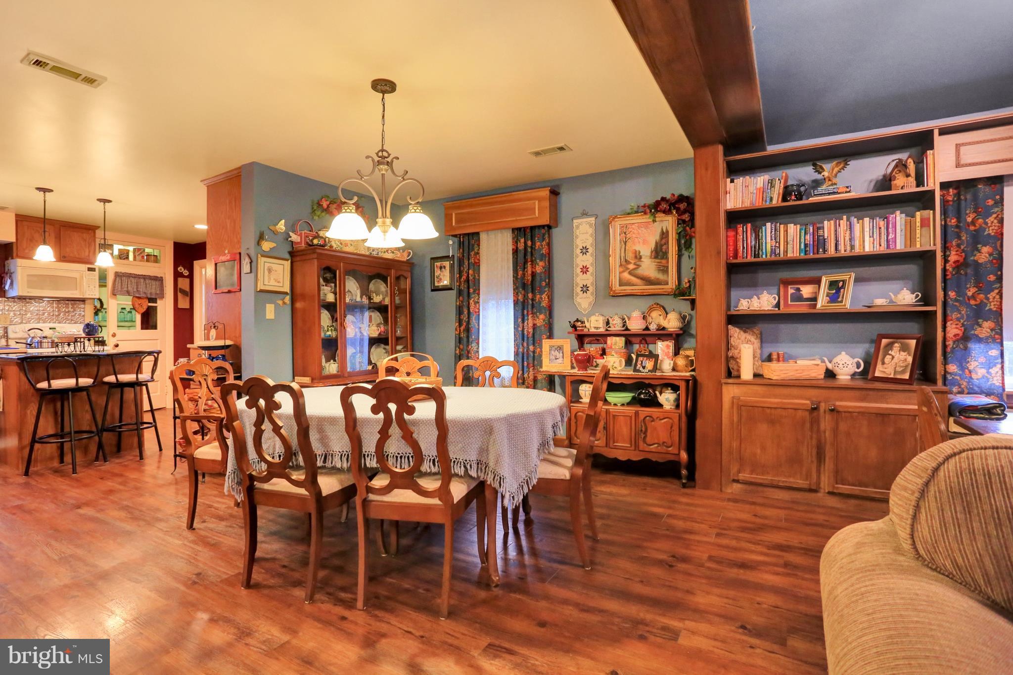 12040 St Paul Road Clear Spring, MD 21722 - Photo 10 of 30 Dining Room