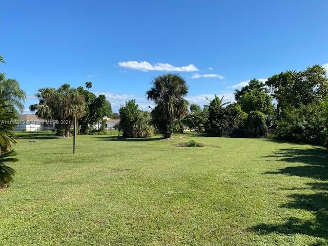 236 Danby Road Lehigh Acres, FL 33936 - Photo 4 of 32 Gallery Image 4
