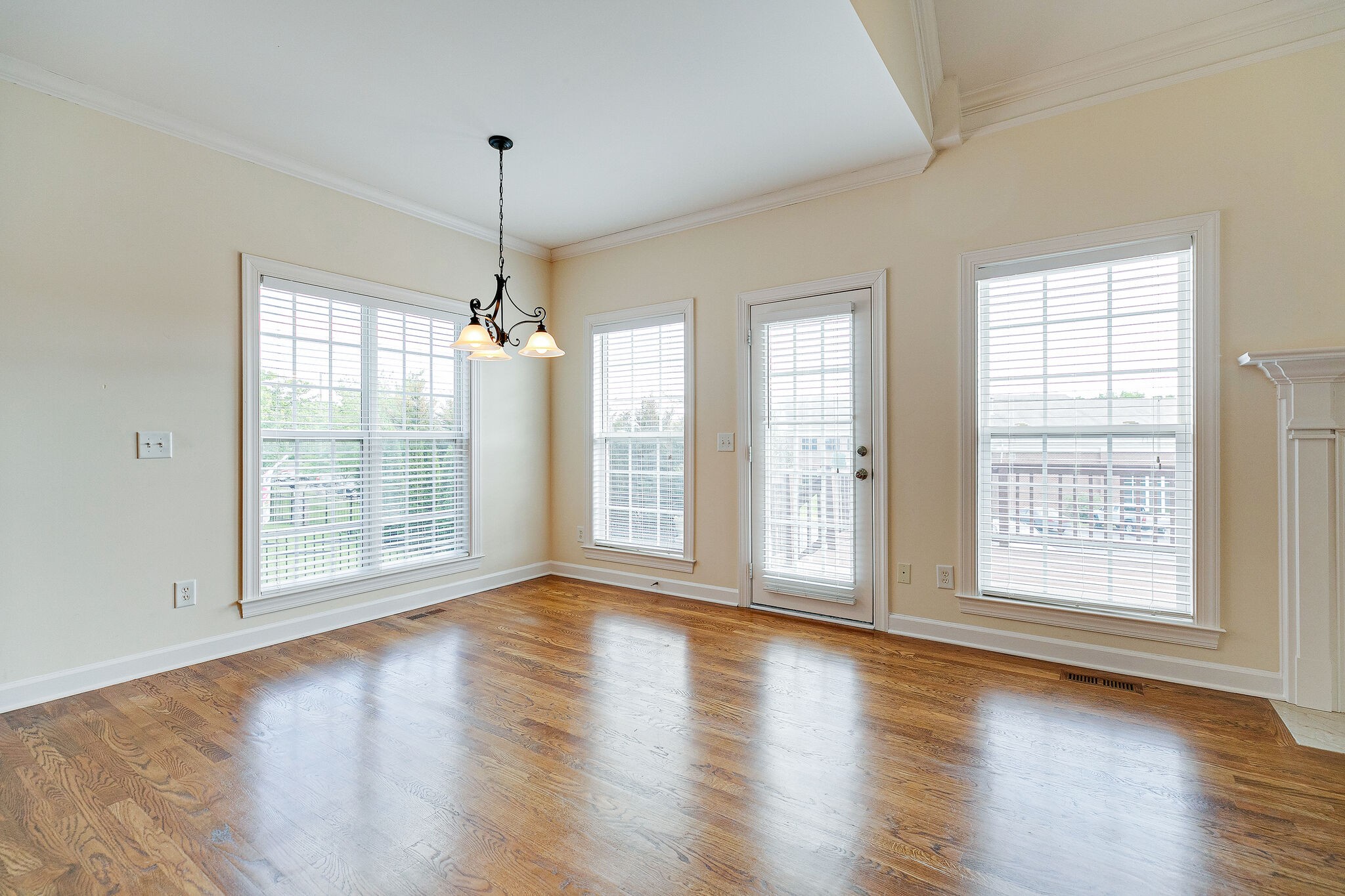 1013 Red Pepper Ridge Spring Hill, TN 37174 - Photo 11 of 34 Gallery Image 11