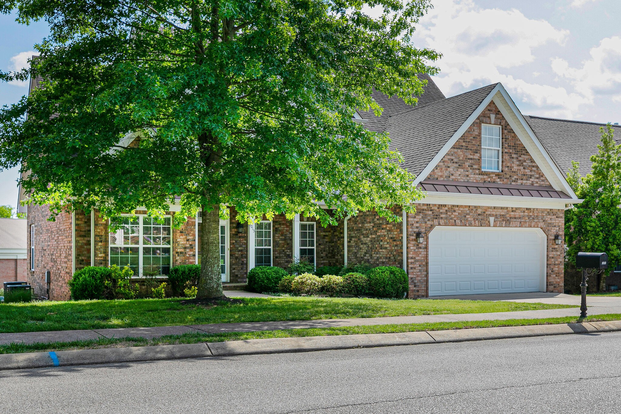 1013 Red Pepper Ridge Spring Hill, TN 37174 - Photo 2 of 34 Gallery Image 2