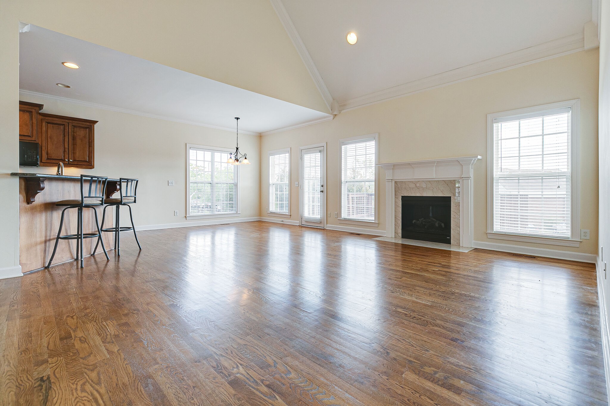 1013 Red Pepper Ridge Spring Hill, TN 37174 - Photo 8 of 34 Gallery Image 8
