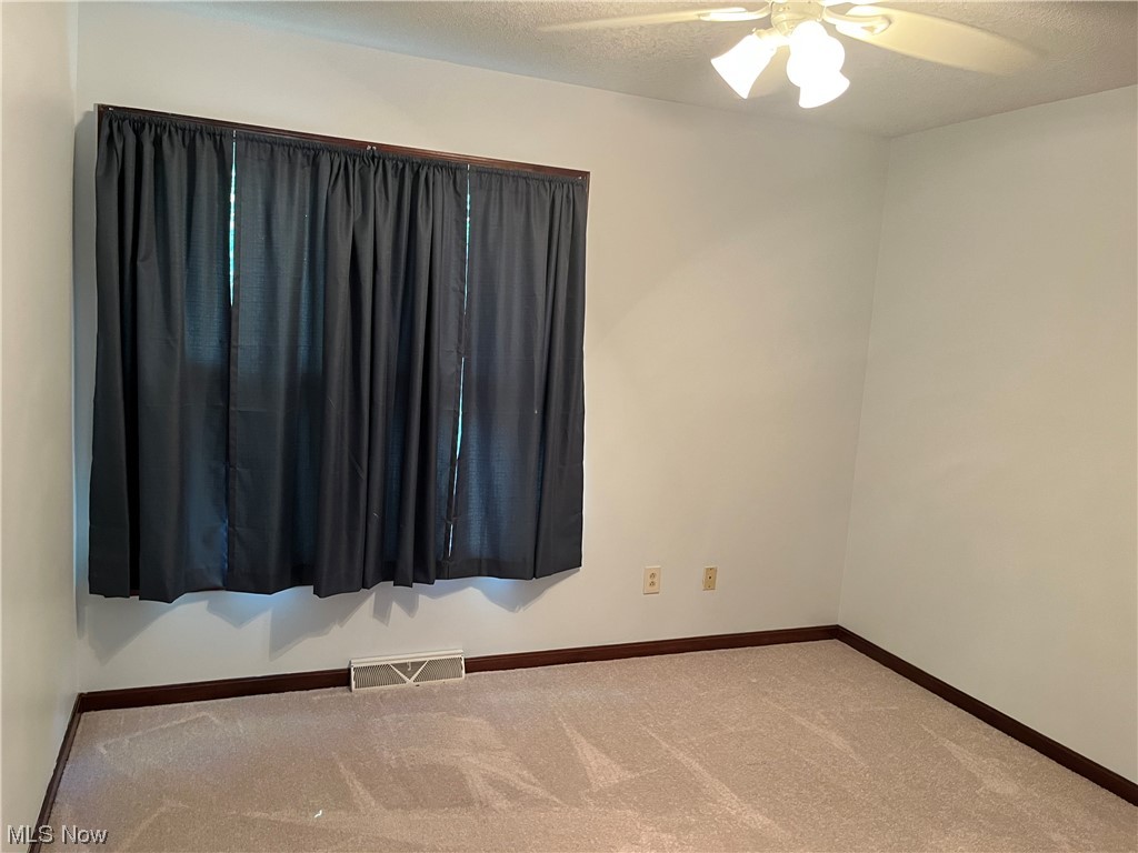 405 Grandview Road Newark, OH 43055 - Photo 26 of 30 Gallery Image 26