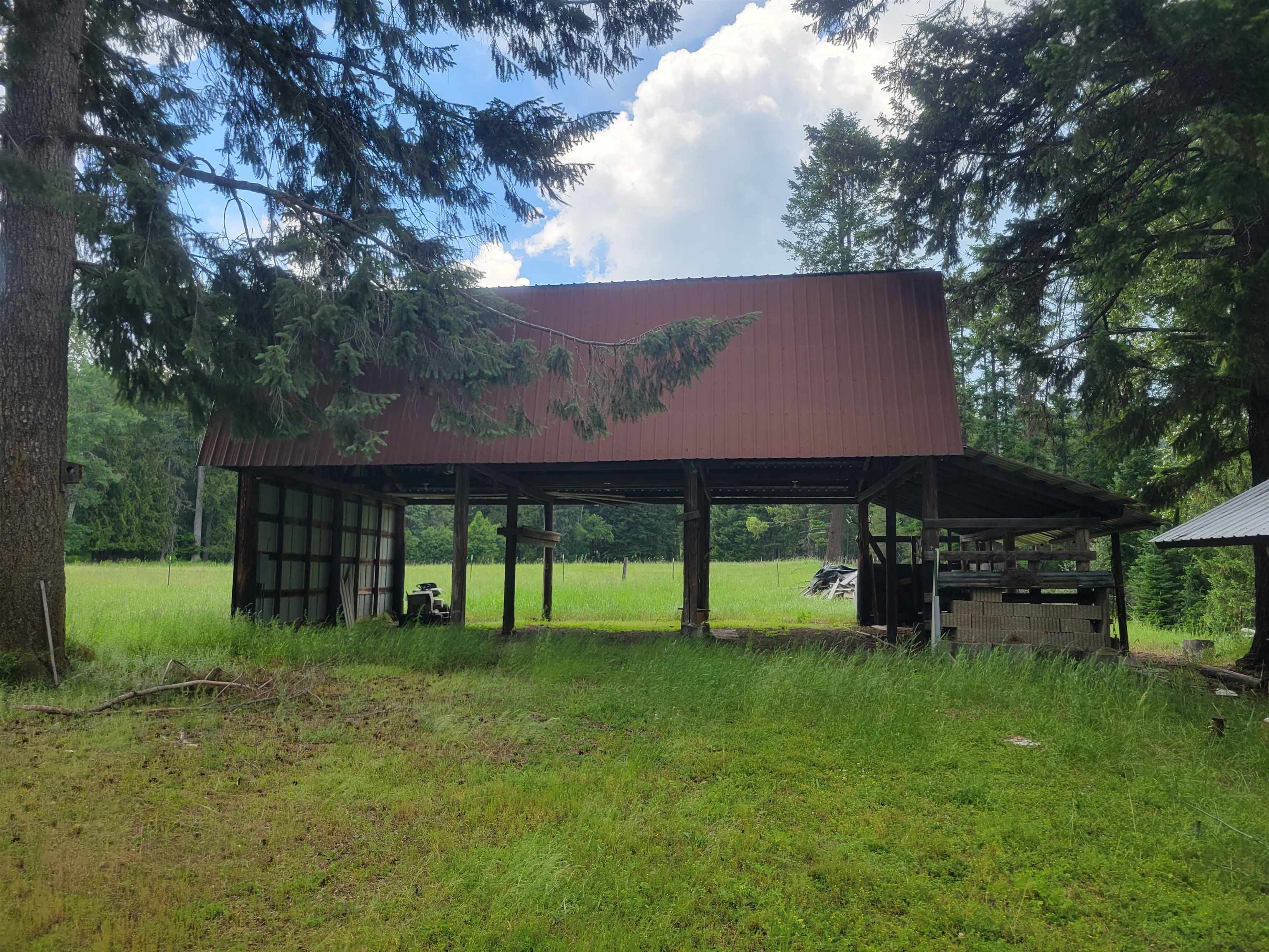 282 Barrer Road Cusick, WA 99119 - Photo 8 of 21