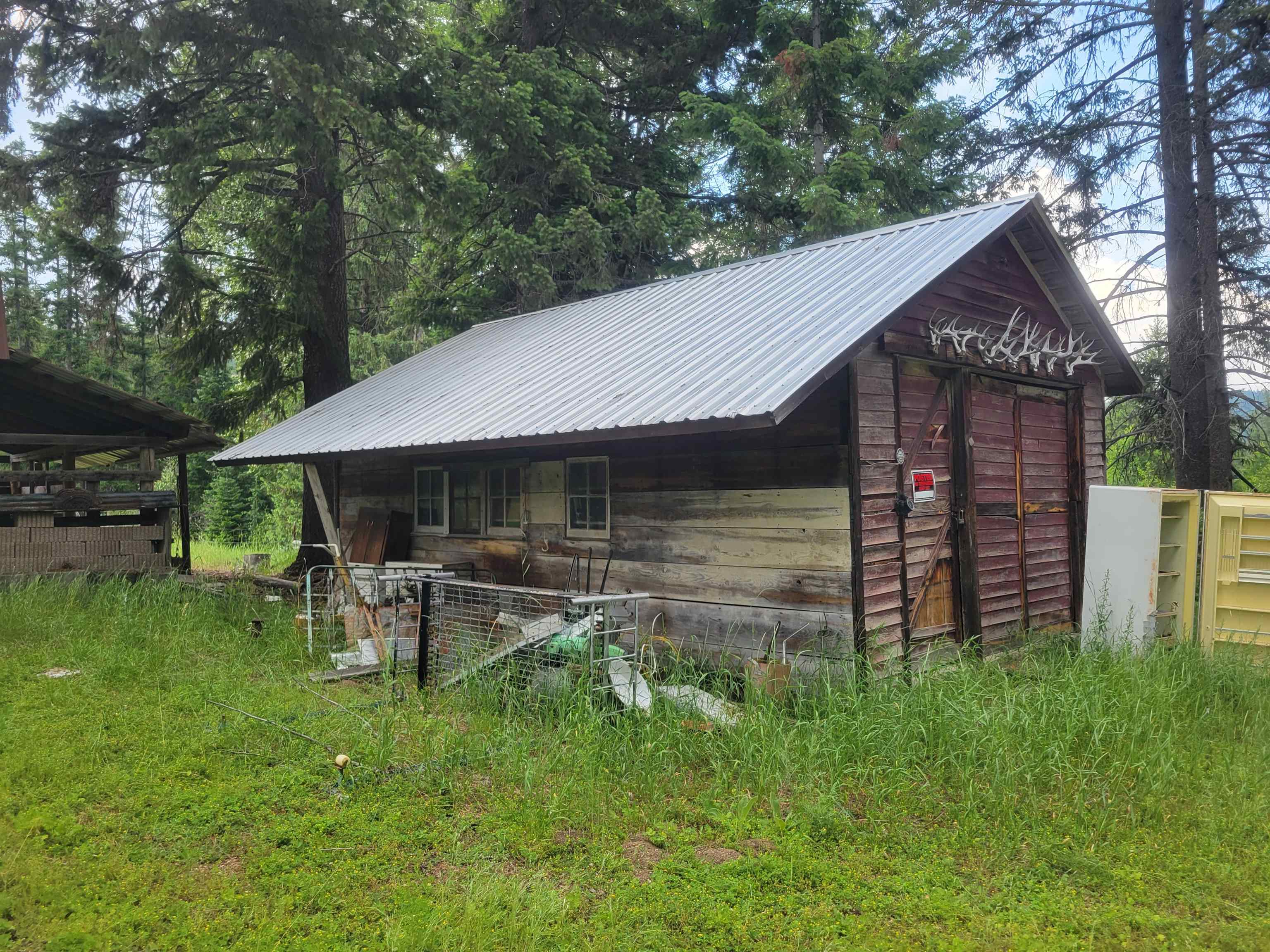 282 Barrer Road Cusick, WA 99119 - Photo 9 of 21