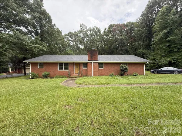 $2,100 | 4001 Peggy Lane, Mint Hill, NC 28227