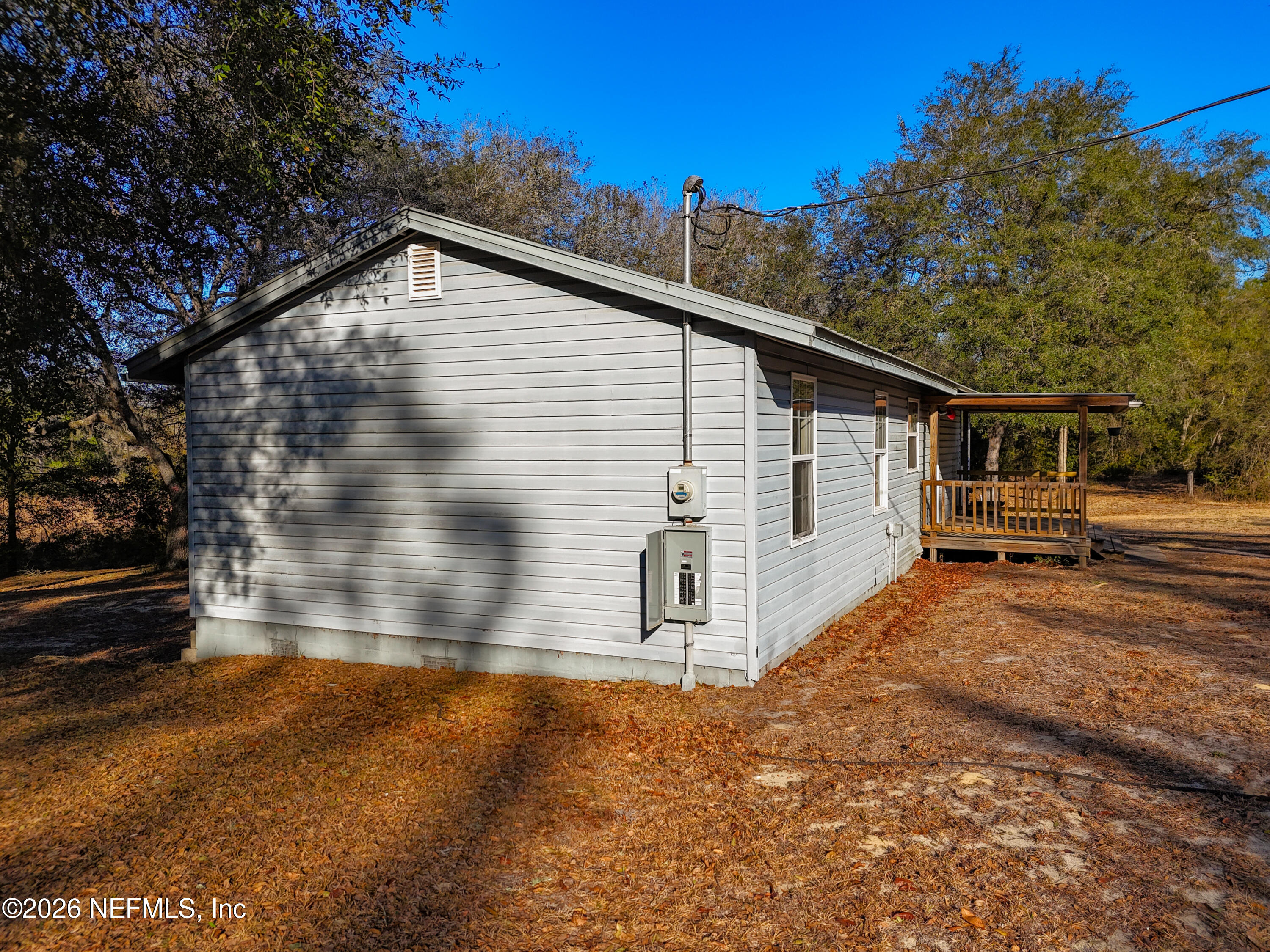 141 Paris Street Interlachen, FL 32148 - Photo 6 of 40 141 Paris Street-13