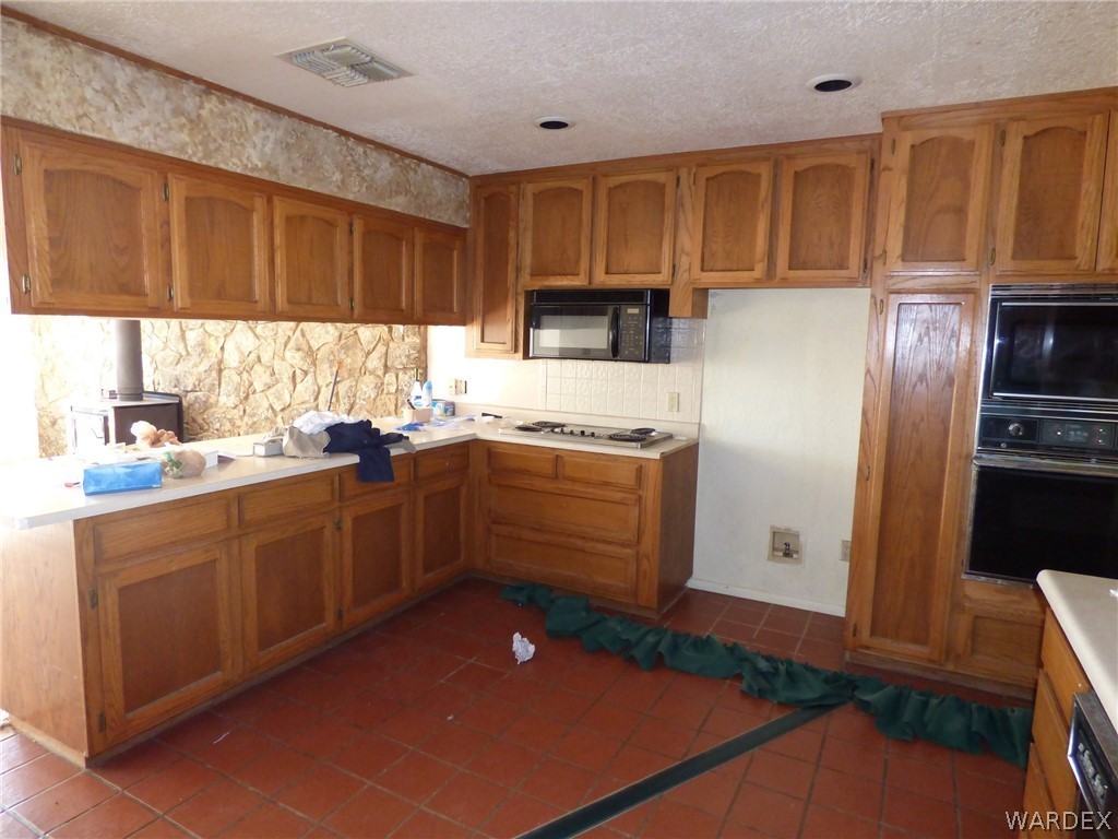 3820 Salt Road Golden Valley, AZ 86413 - Photo 9 of 26
