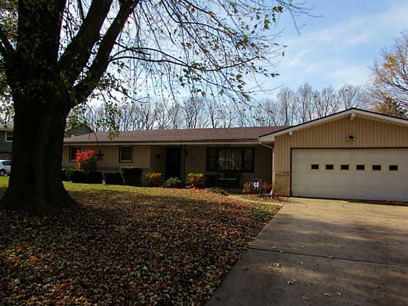 2239 Riviera Drive Anderson, IN 46012 - Photo 1 of 13 Gallery Image 1