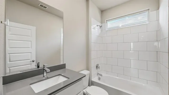 $328,855 | 1905 Jackson Street, Cleburne, TX 76033