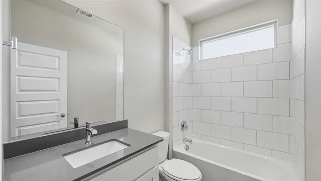 $328,855 | 1905 Jackson Street, Cleburne, TX 76033