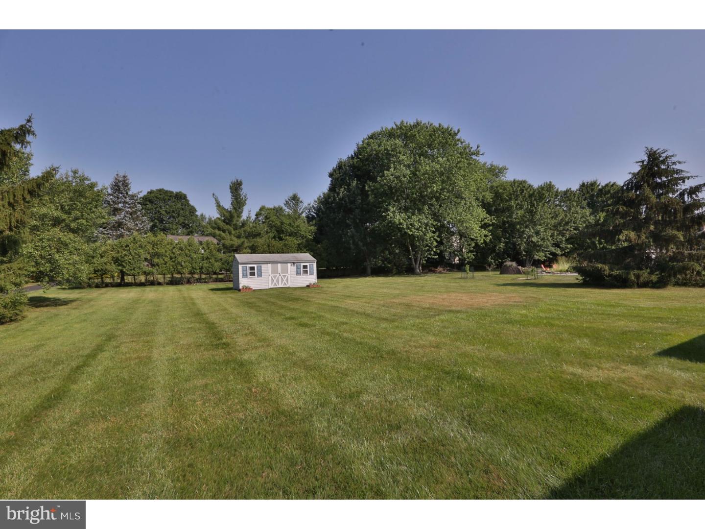 2420 Line Lexington Road Hatfield, PA 19440 - Photo 20 of 21 Back Yard
