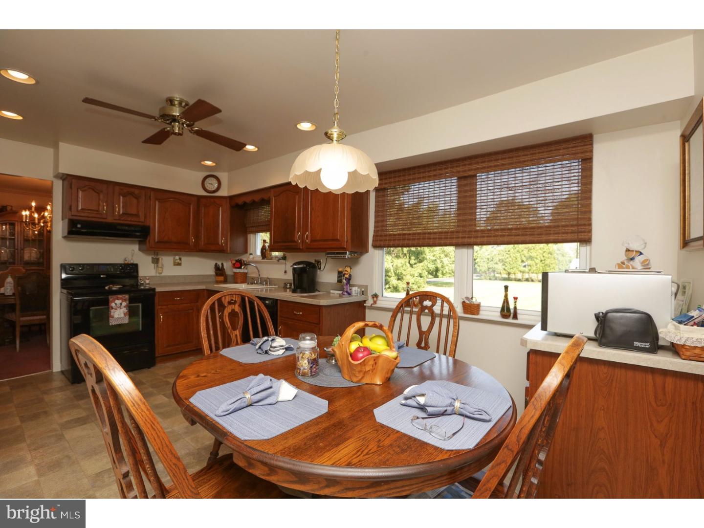 2420 Line Lexington Road Hatfield, PA 19440 - Photo 7 of 21 Kitchen