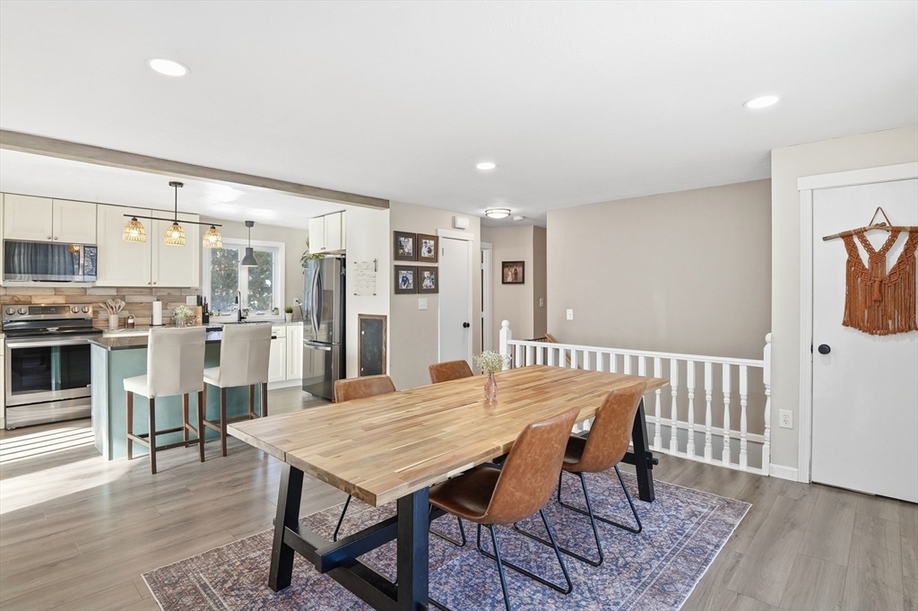 104 Appleton Road Auburn, MA 01501 - Photo 15 of 41